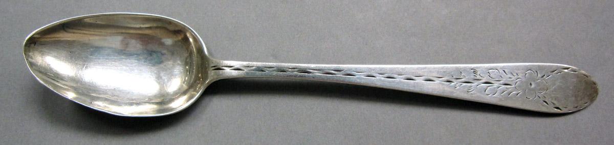 1998.0004.3965 Silver Spoon upper surface