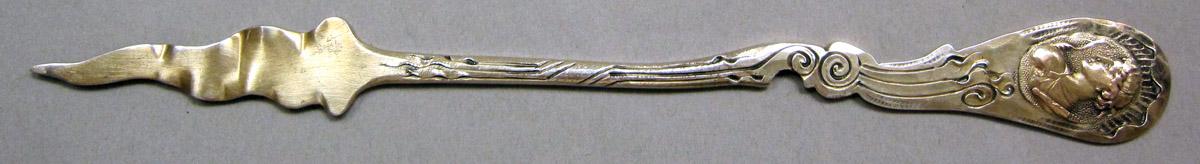 1998.0004.3968 Silver Nut Pick upper surface