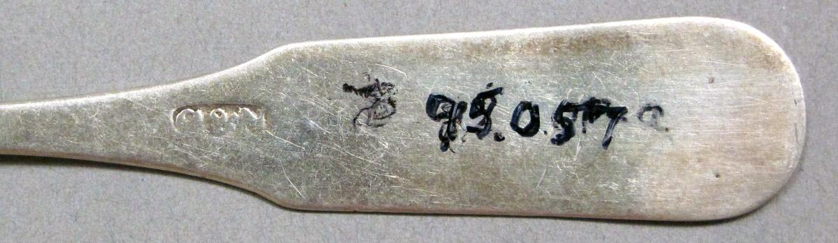 1998.0004.3969 Silver Spoon mark