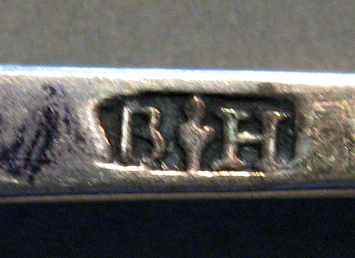 1998.0004.397.001 Silver Spoon mark
