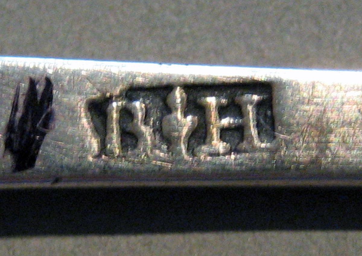 1998.0004.397.002 Silver Spoon mark