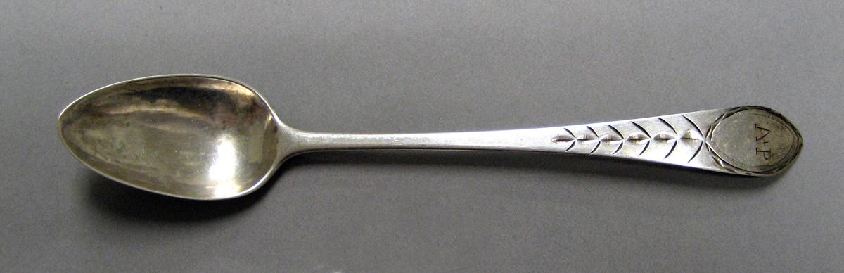 1998.0004.3977.001 Silver spoon upper surface