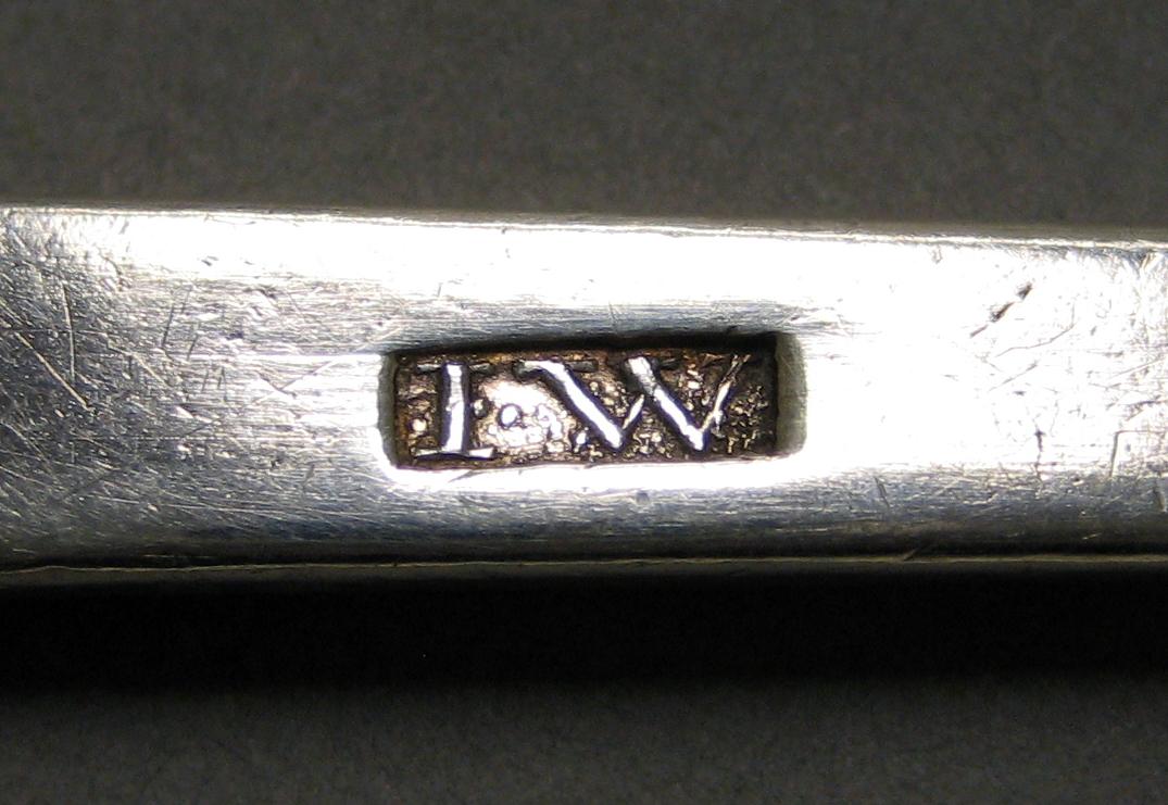 1998.0004.3978 Silver spoon mark