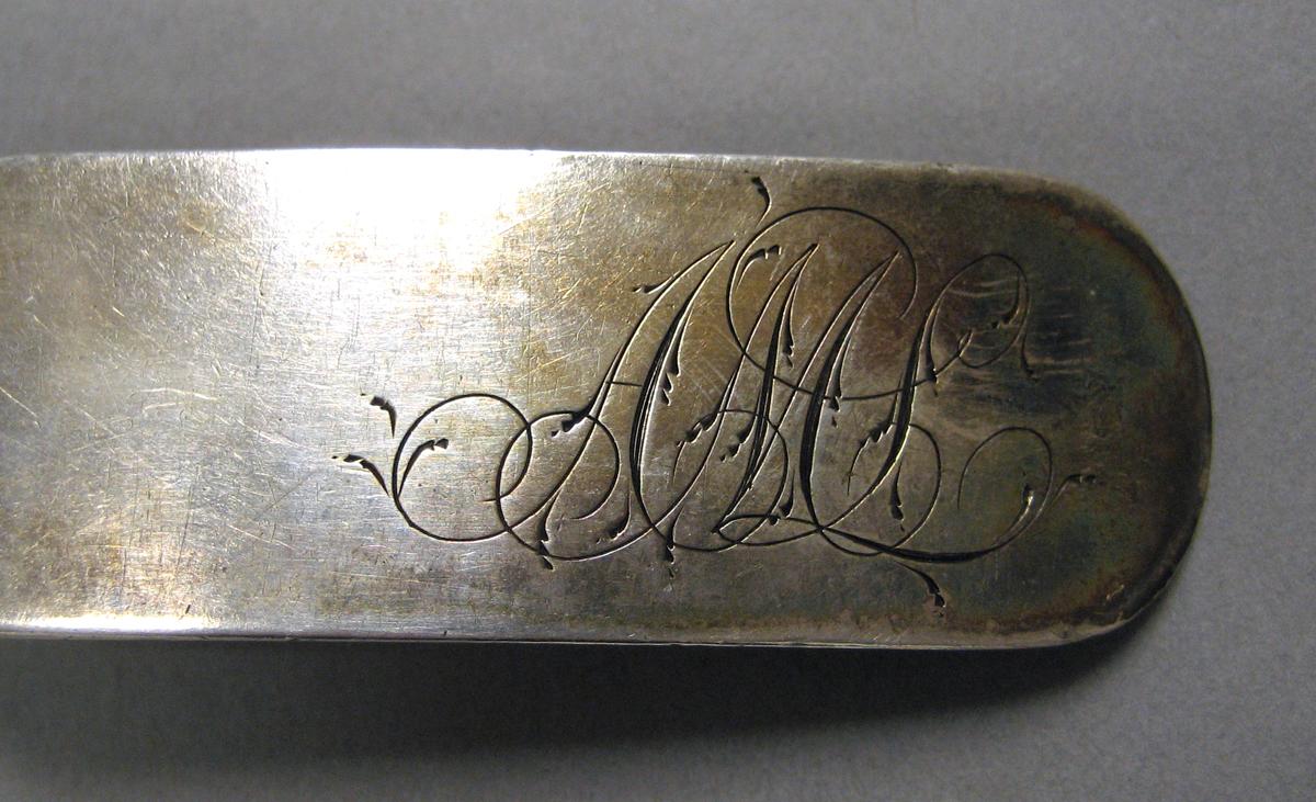 1998.0004.3979 Silver spoon engraving