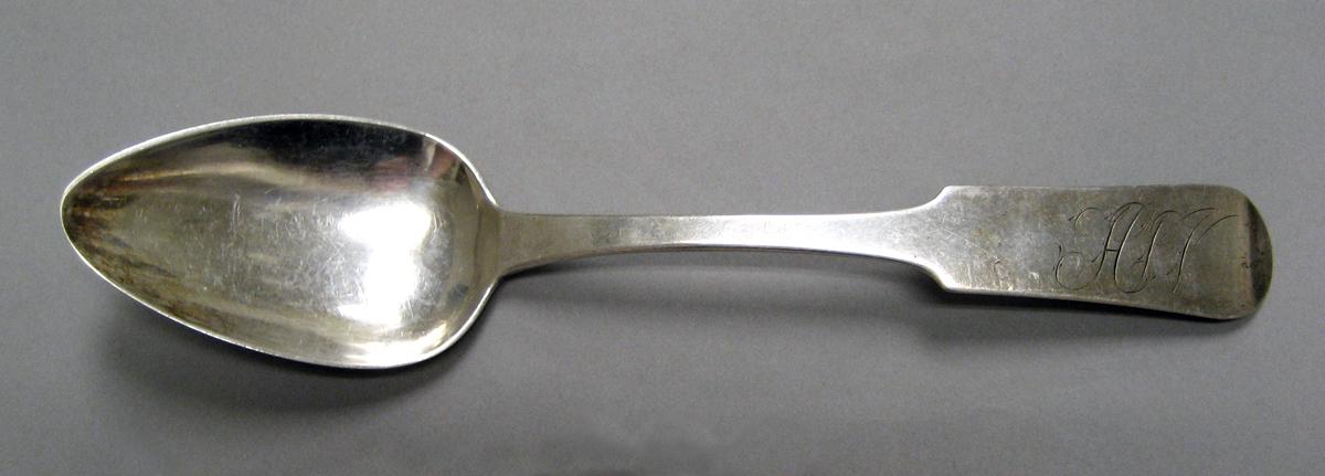 1998.0004.3980 Silver spoon upper surface