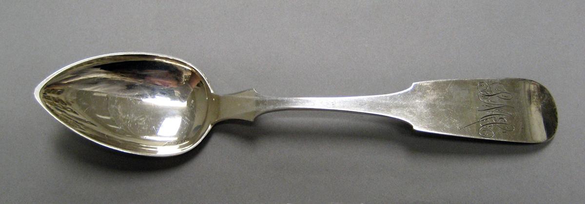 1998.0004.3984 Silver spoon upper surface