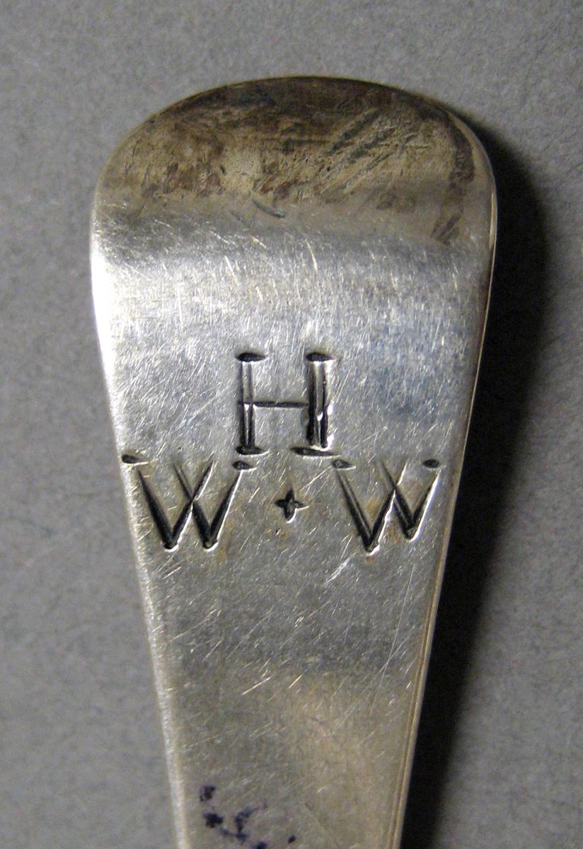 1998.0004.3987 Silver spoon engraving