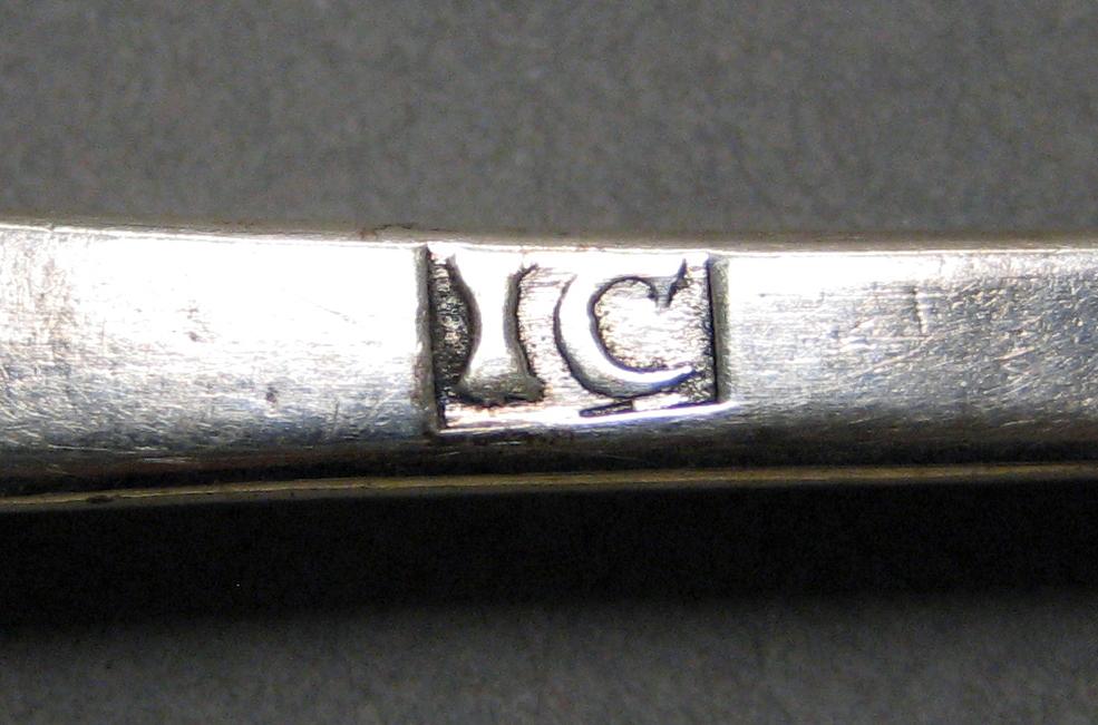 1998.0004.3987 Silver spoon mark