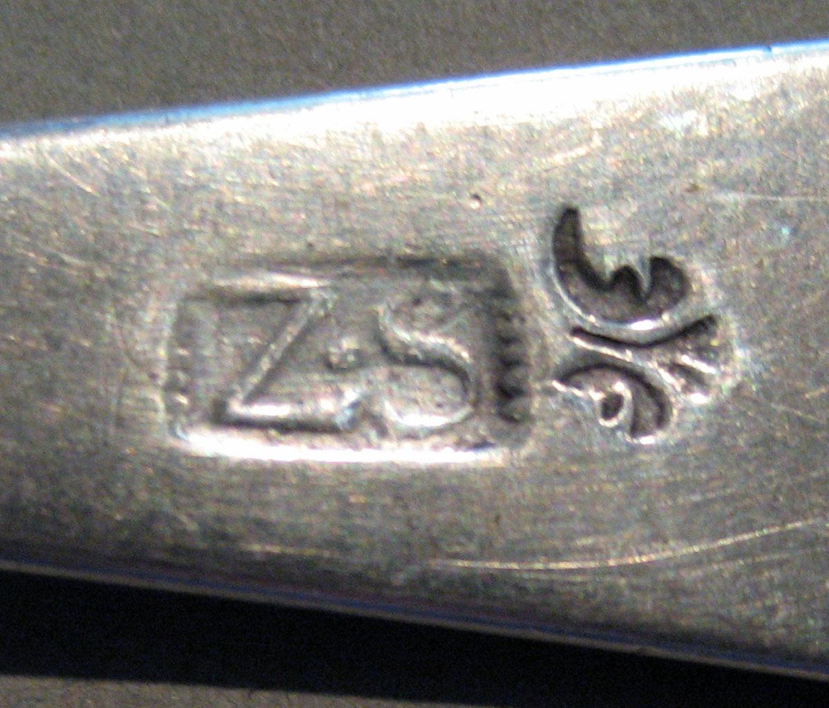 1998.0004.399 Silver Spoon mark