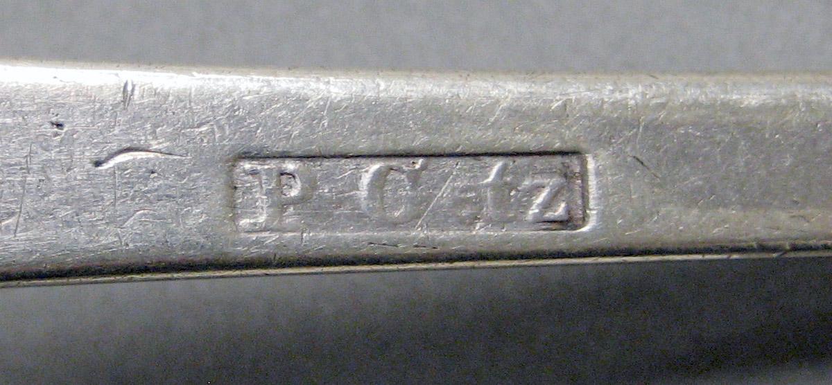 1998.0004.4009 Silver Spoon mark