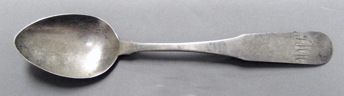 1998.0004.4014 Silver Spoon upper