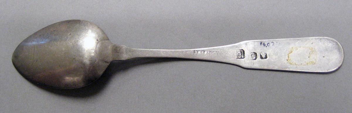 1998.0004.4014 Silver Spoon underside