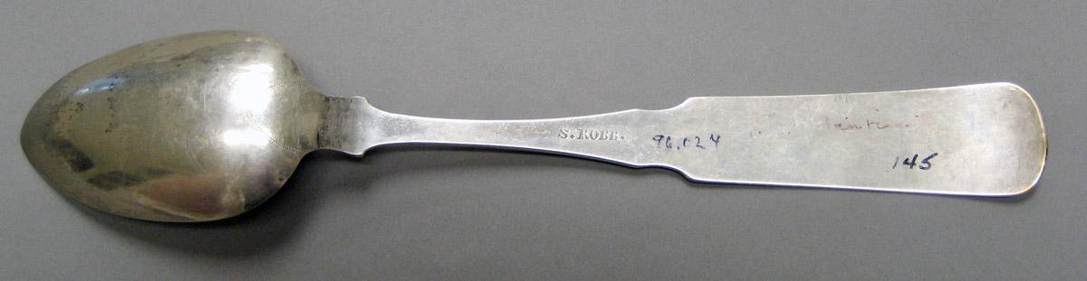 1998.0004.4016 Silver Spoon underside