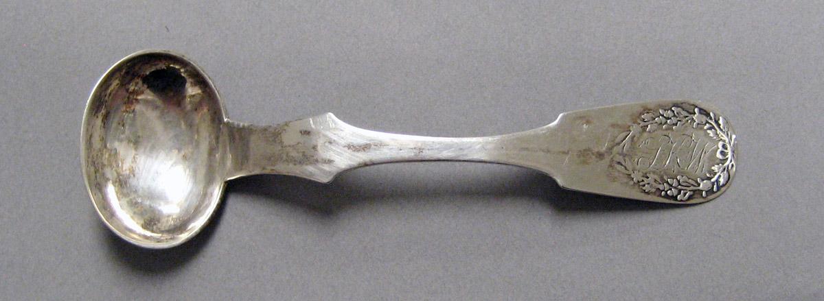 1998.0004.4020 Silver Spoon upper surface