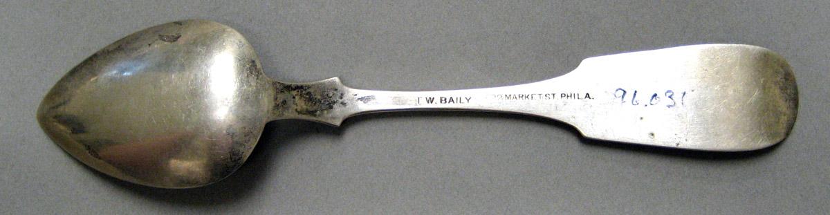 1998.0004.4022 Silver Spoon underside