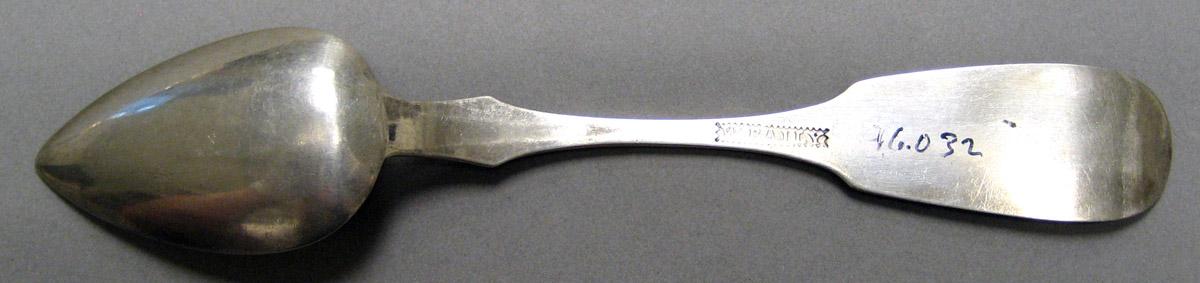 1998.0004.4023 Silver Spoon underside