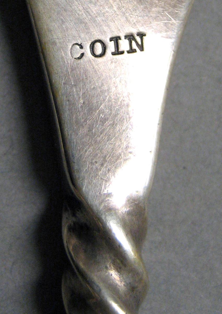 1998.0004.4024 Silver Knife mark 1
