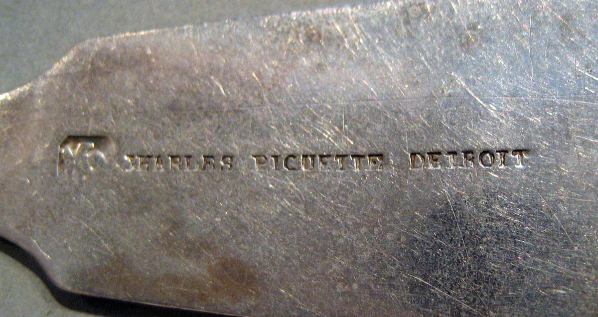 1998.0004.403.001 Silver Spoon mark