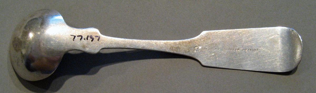 1998.0004.403.002 Silver Spoon underside
