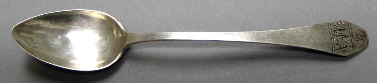 1998.0004.4037 Silver Spoon upper surface