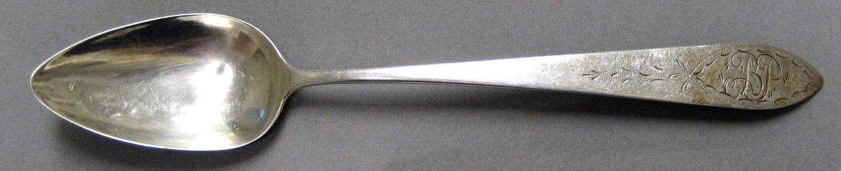 1998.0004.4045.002 Silver Spoon upper surface