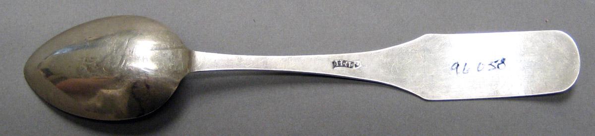 1998.0004.4047.004 Silver Spoon underside