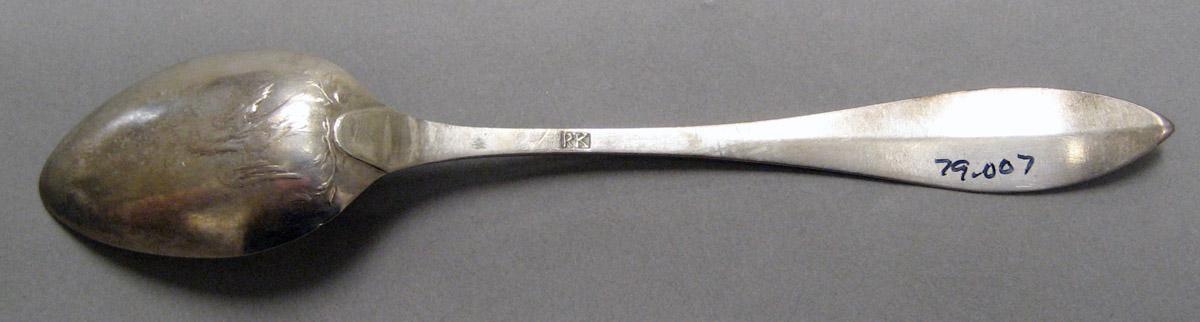 1998.0004.4053.001 Silver Spoon underside