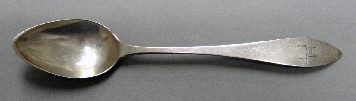 1998.0004.4053.002 Silver Spoon upper surface