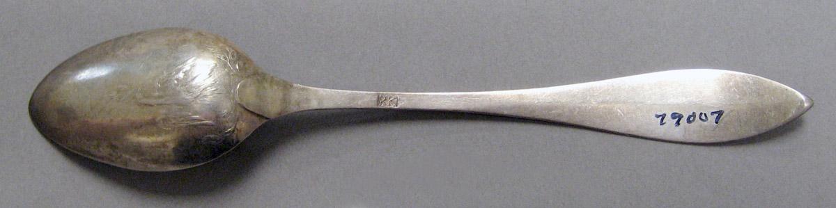 1998.0004.4053.004 Silver Spoon underside