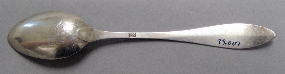 1998.0004.4053.005 Silver Spoon underside