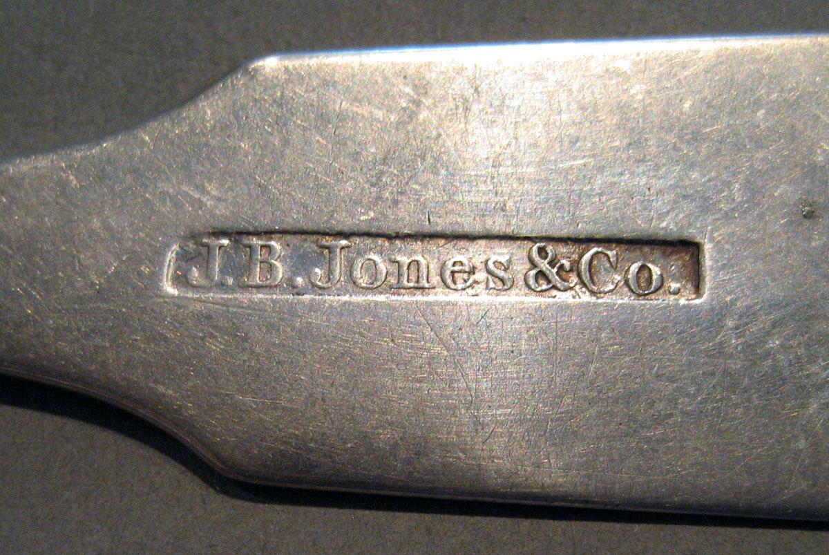 1998.0004.405 Silver Spoon mark