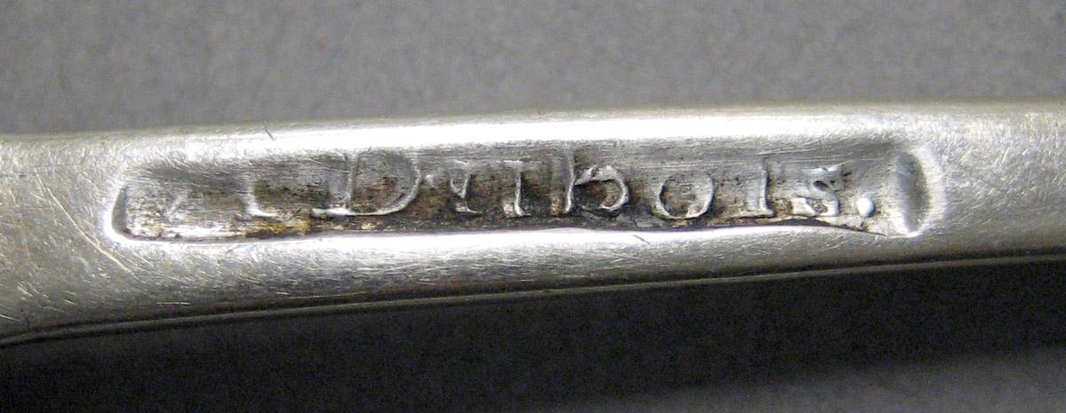 1998.0004.4062 Silver Spoon mark