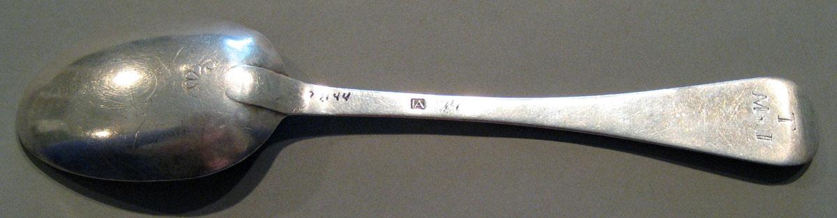 1998.0004.410 Silver Spoon underside