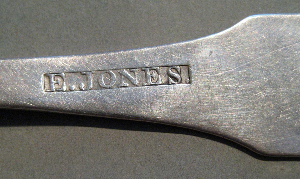 1998.0004.421 Silver Spoon mark
