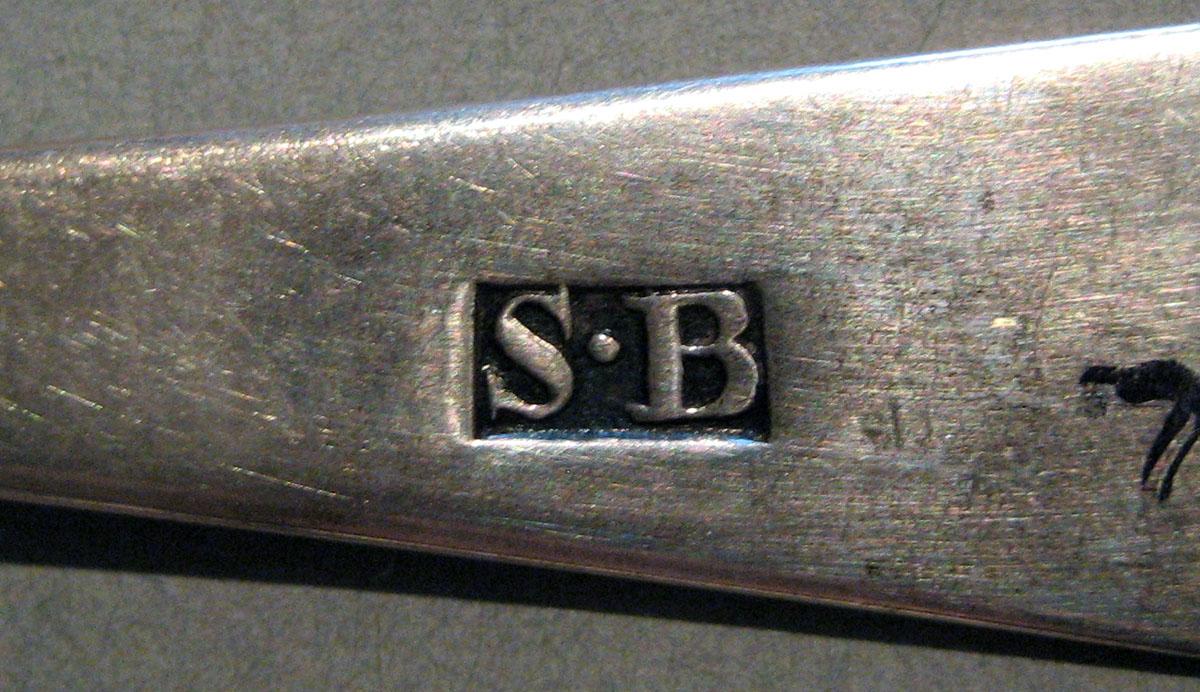 1998.0004.427 Silver Spoon mark