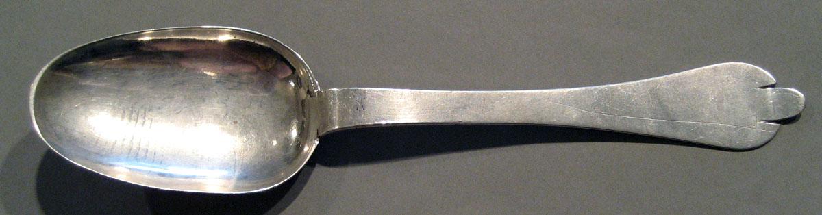 1998.0004.431 Silver Spoon upper surface