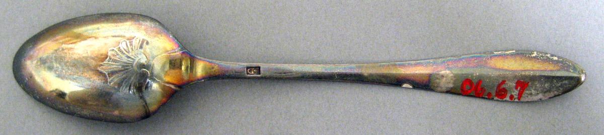 2006.0006.007 Silver Spoon underside