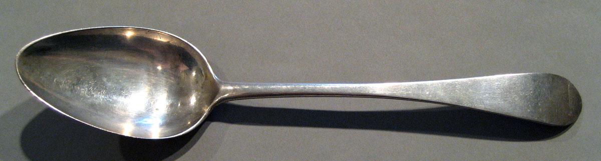 1998.0004.448 Silver Spoon upper surface