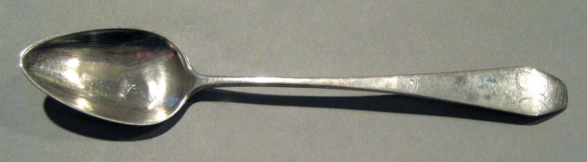 1998.0004.454 Silver Spoon upper surface