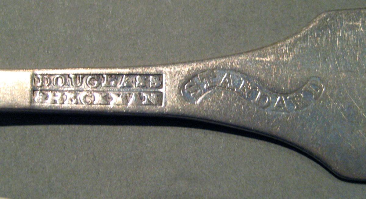 1998.0004.455 Silver Spoon mark