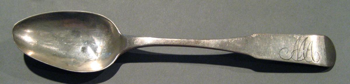 1998.0004.456.001 Silver Spoon upper surface