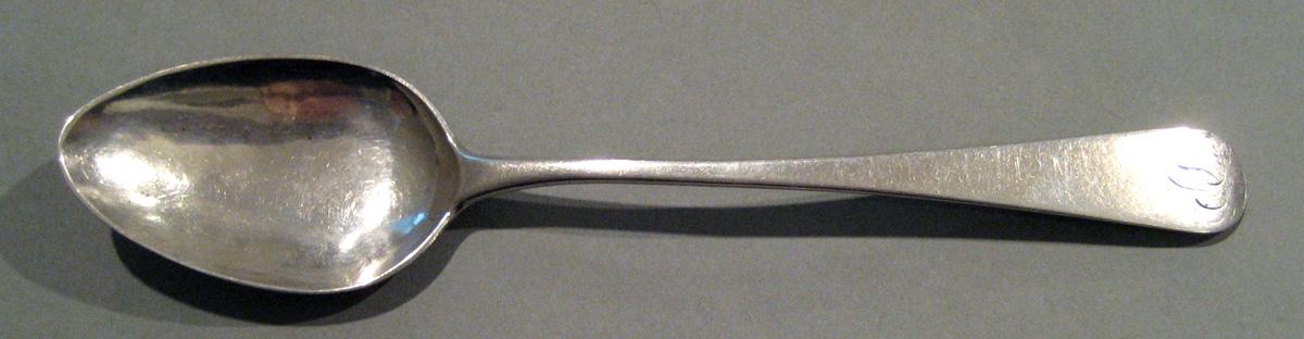 1998.0004.460 Silver Spoon upper surface