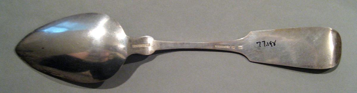 1998.0004.462.001 Silver Spoon underside