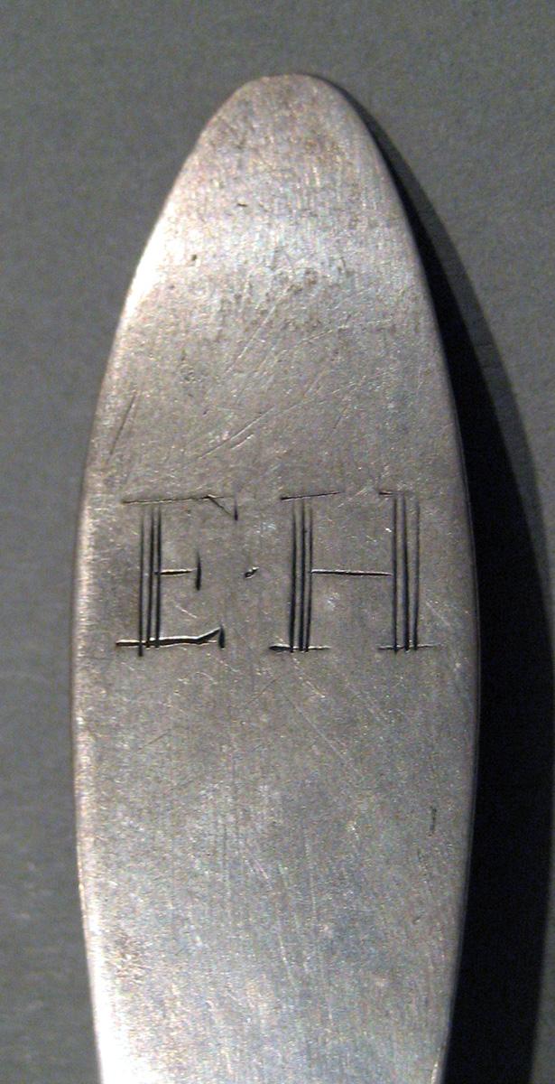 1998.0004.465.002 Silver Spoon engraving
