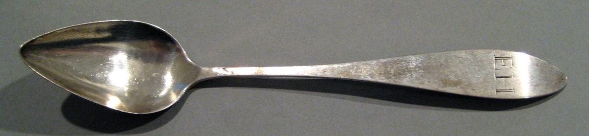 1998.0004.465.003 Silver Spoon upper surface