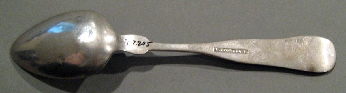 1998.0004.468 Silver Spoon underside