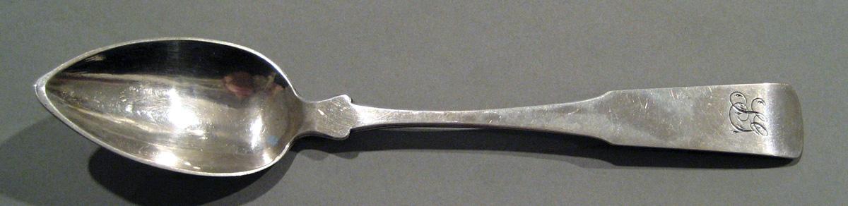 1998.0004.471 Silver Spoon upper surface