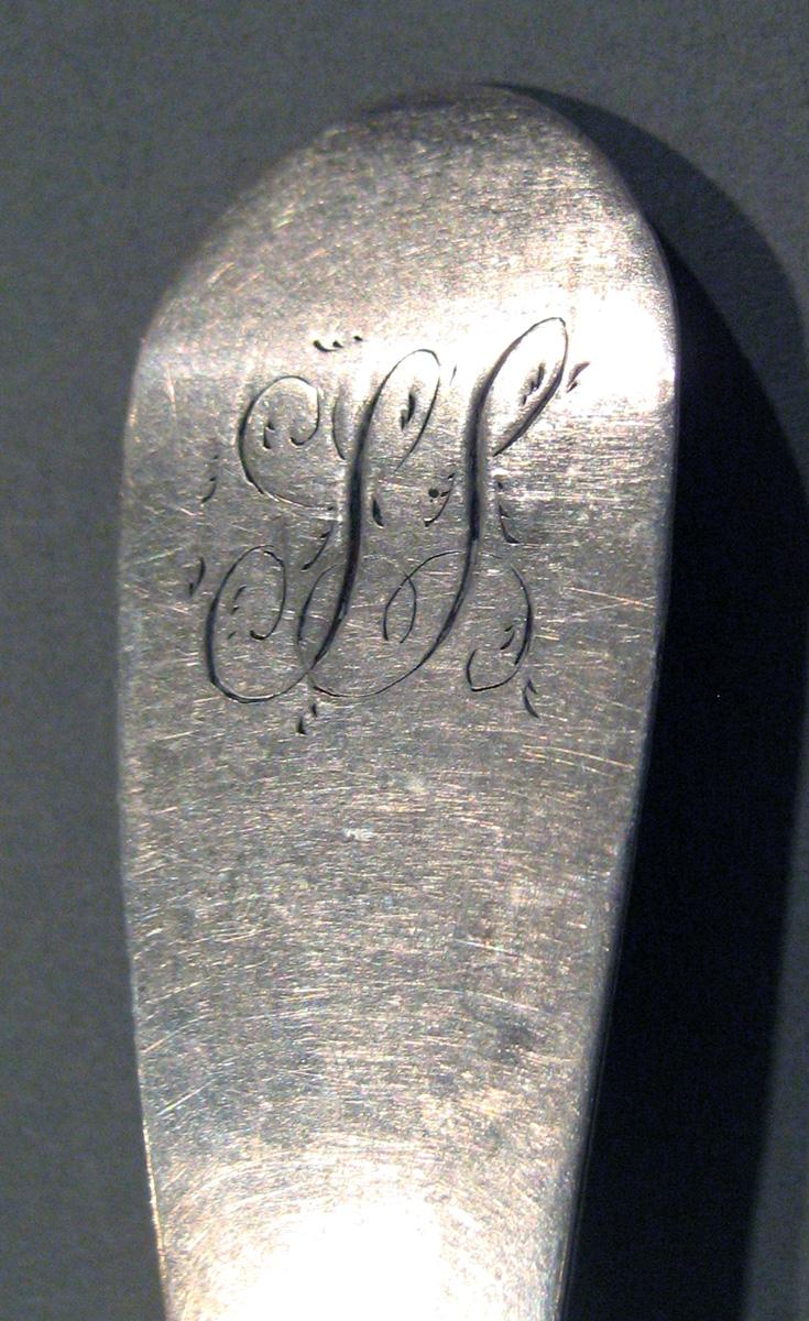 1998.0004.474.002 Silver Spoon engraving