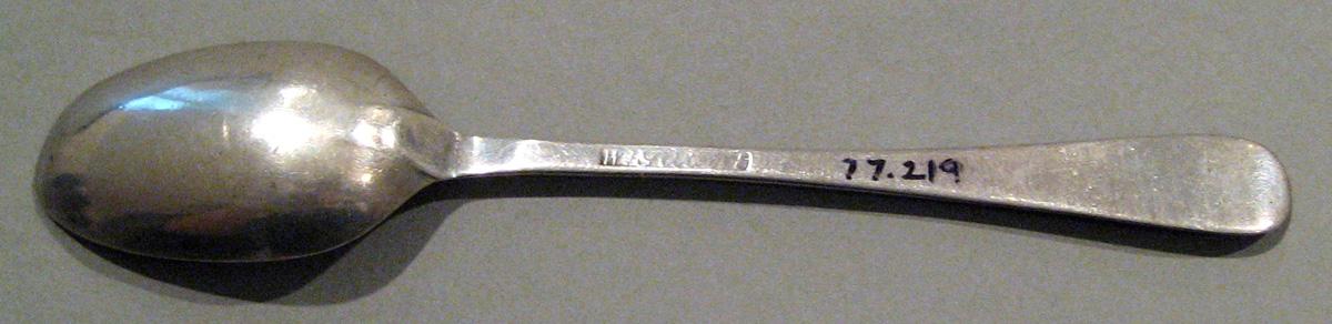 1998.0004.482 Silver Spoon underside