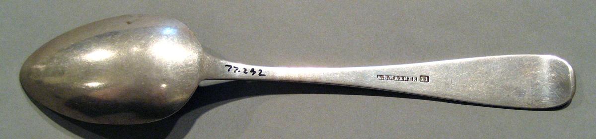 1998.0004.495 Silver Spoon underside